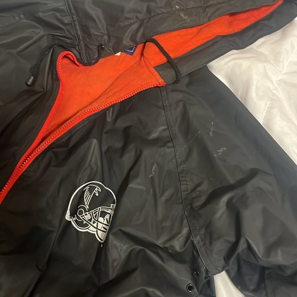 NFL large Falcons raincoat with warm fleece like material on the inside. - Picture 4 of 8